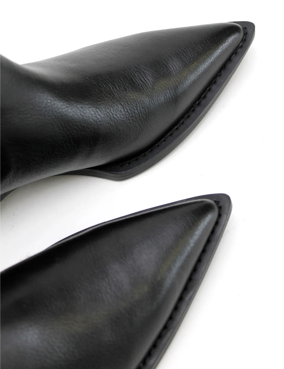 Chelsea Boot | Black | LAST SIZE