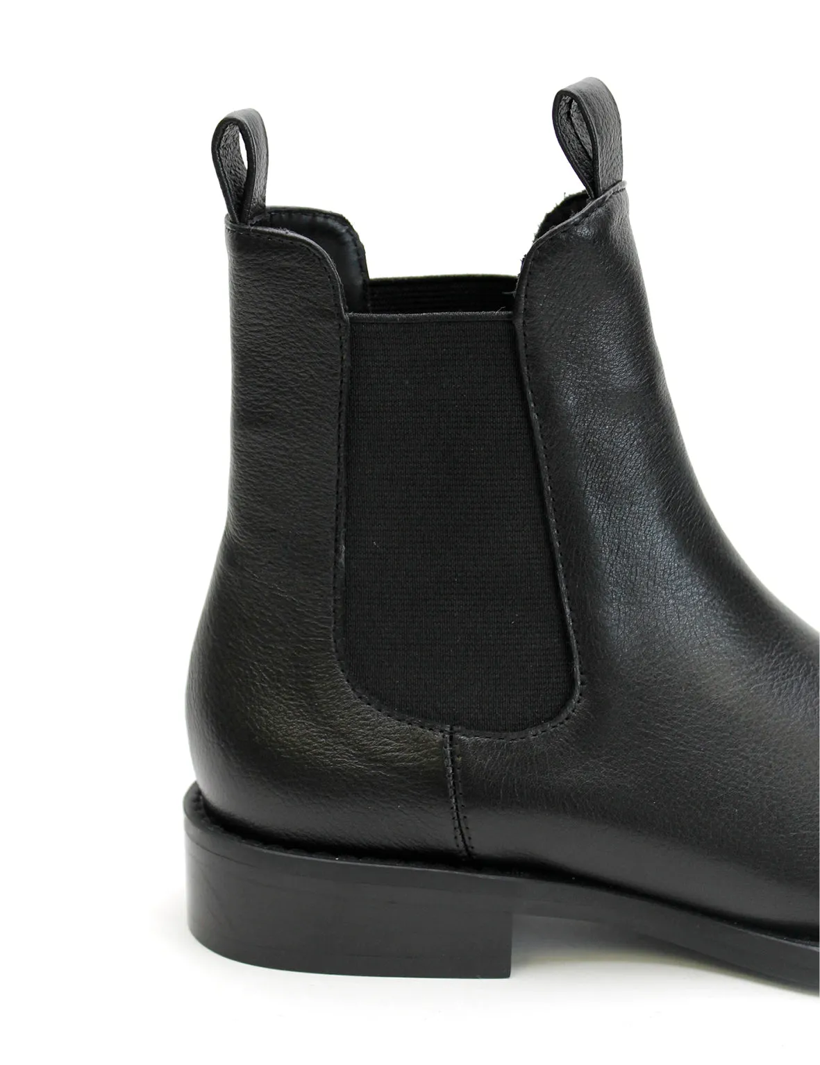 Chelsea Boot | Black | LAST SIZE