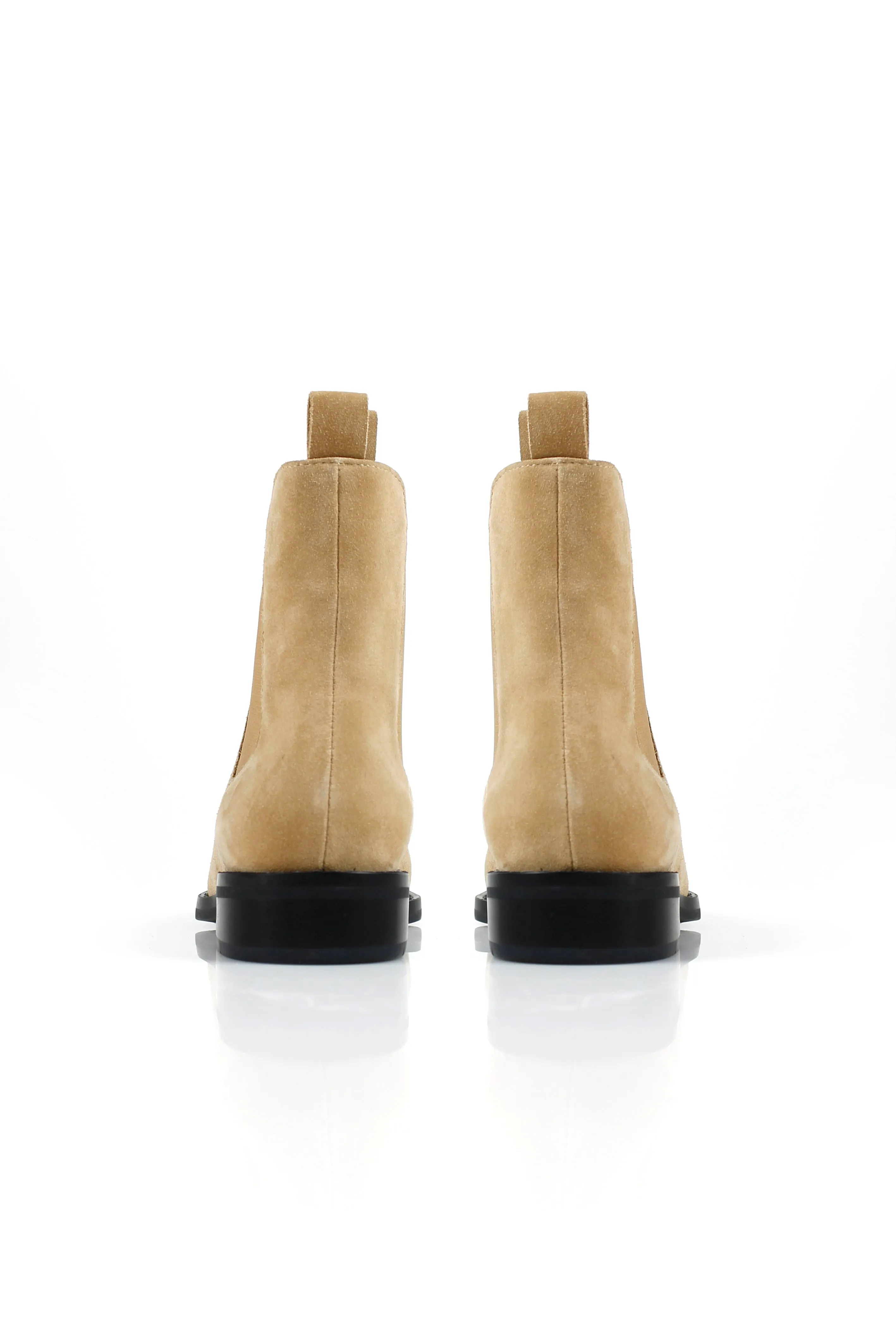 Chelsea Boot | Camel Suede