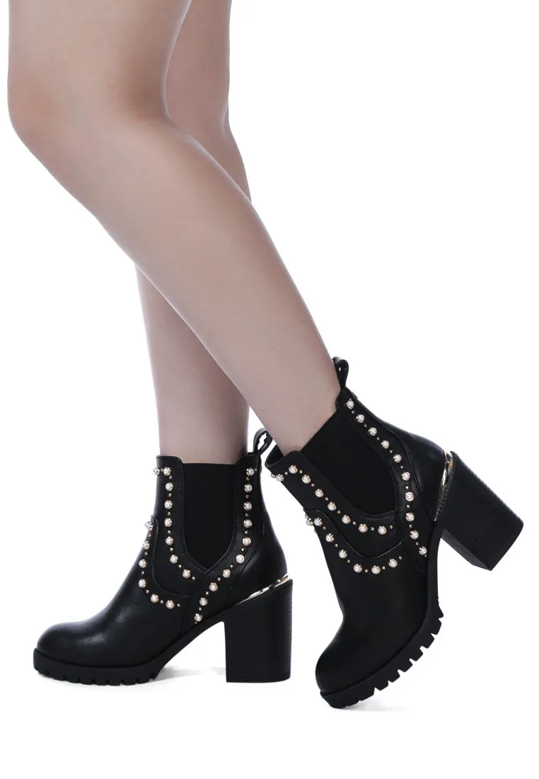 Cherin Pearls Chelsea Boots