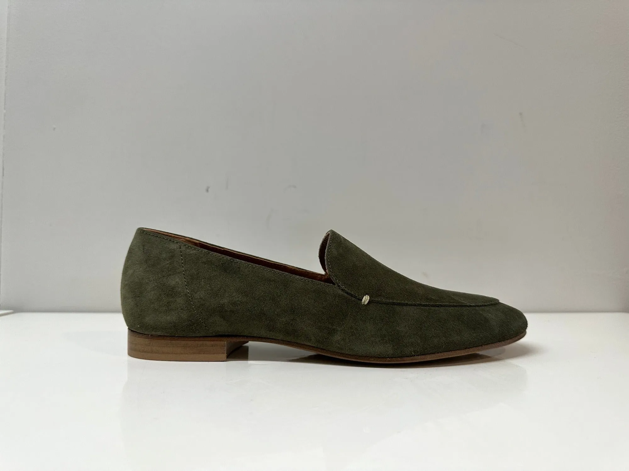 Emporio Italia Cetera Loafer G594 In Moss Suede