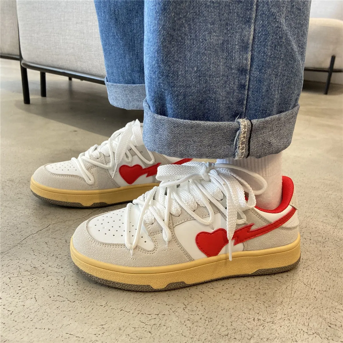 FashionKova - Retro Casual Love Sneakers