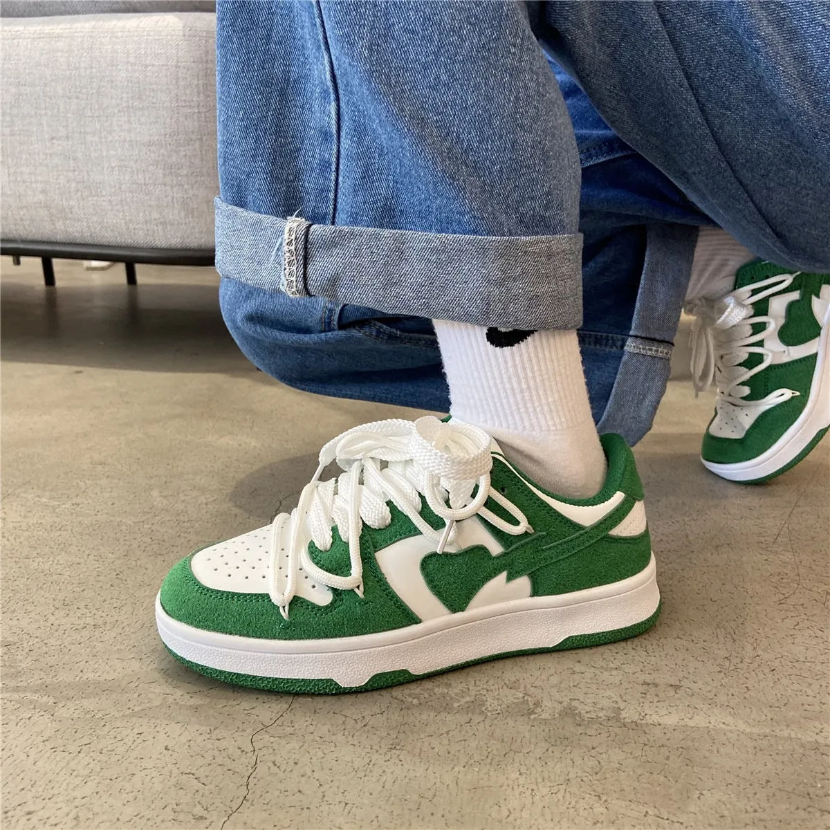 FashionKova - Retro Casual Love Sneakers