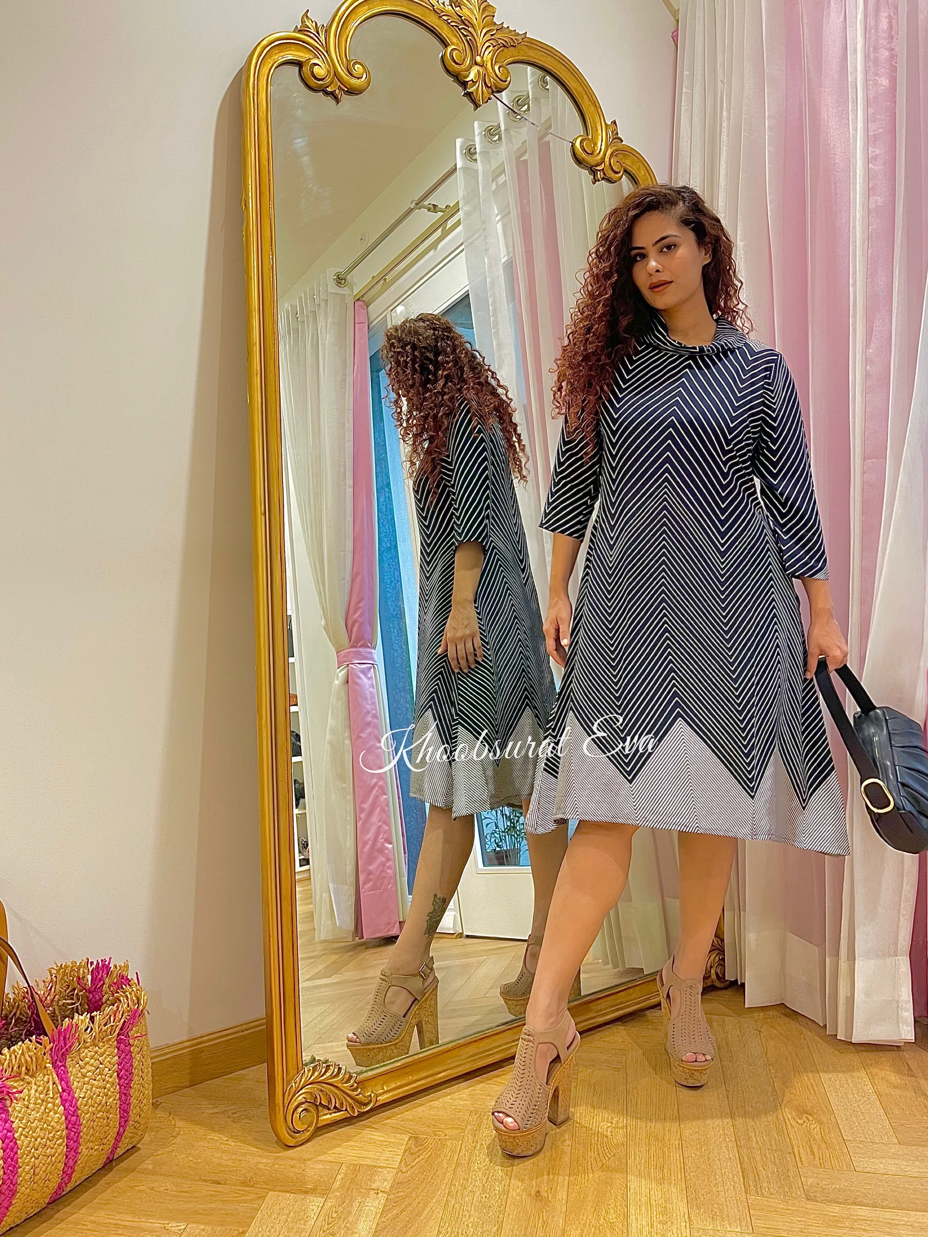 NAVY PRINTED VERSATILE COORD SET
