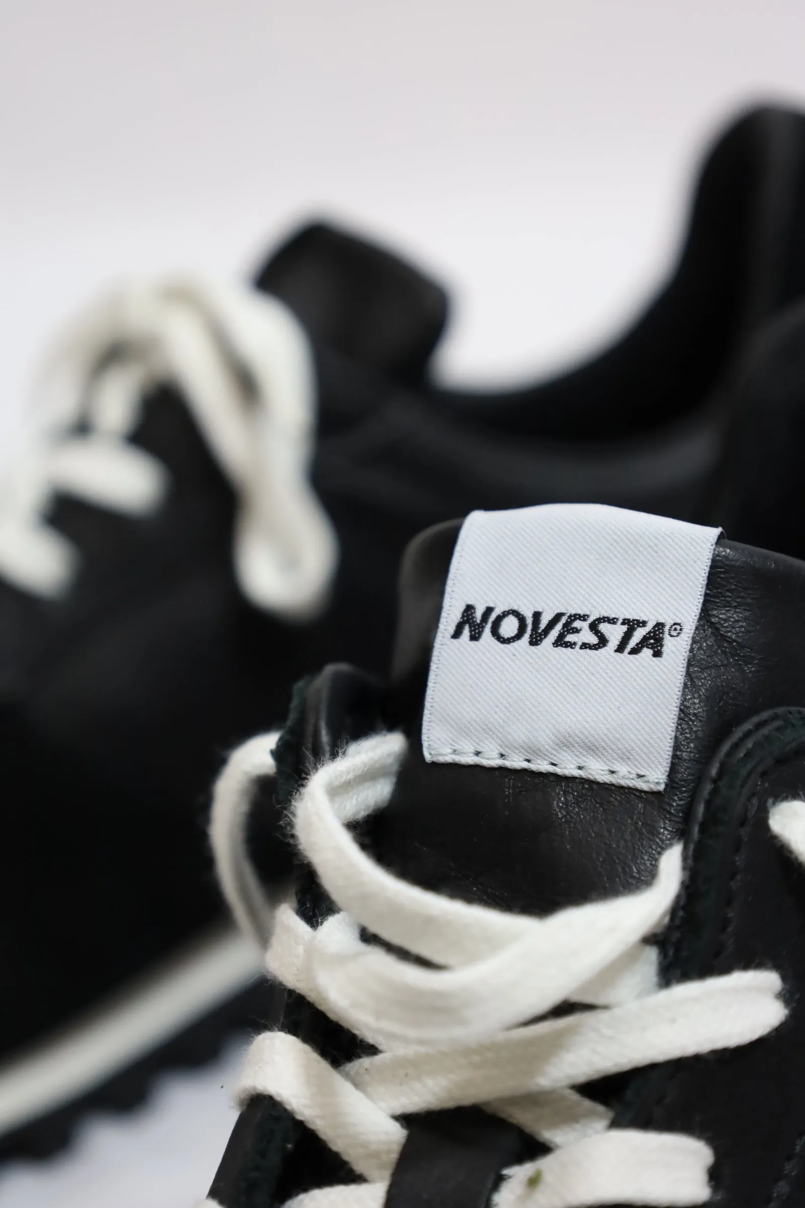 NOVESTA / MARATHON LEATHER TRAIL BLACK