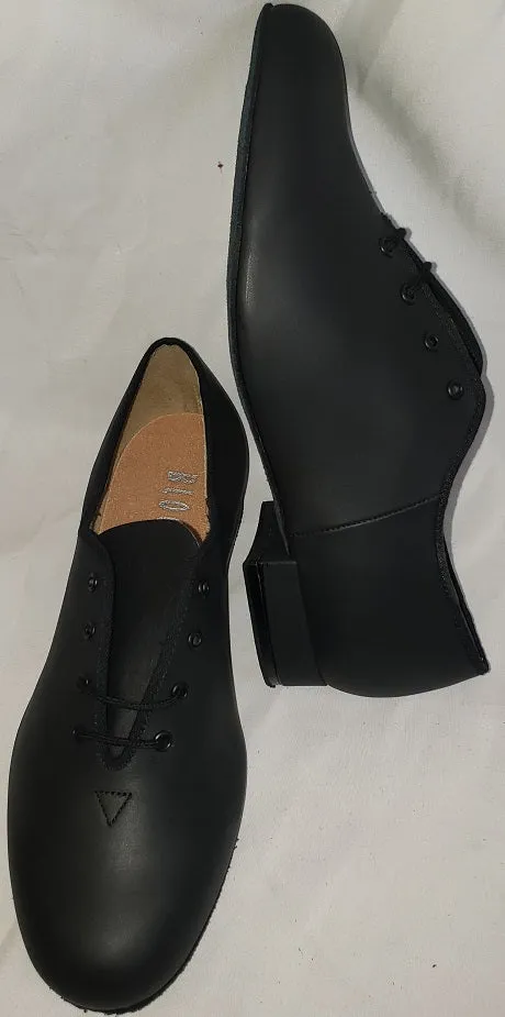 Thomas -- Men's Standard Ballroom Oxford -- Black