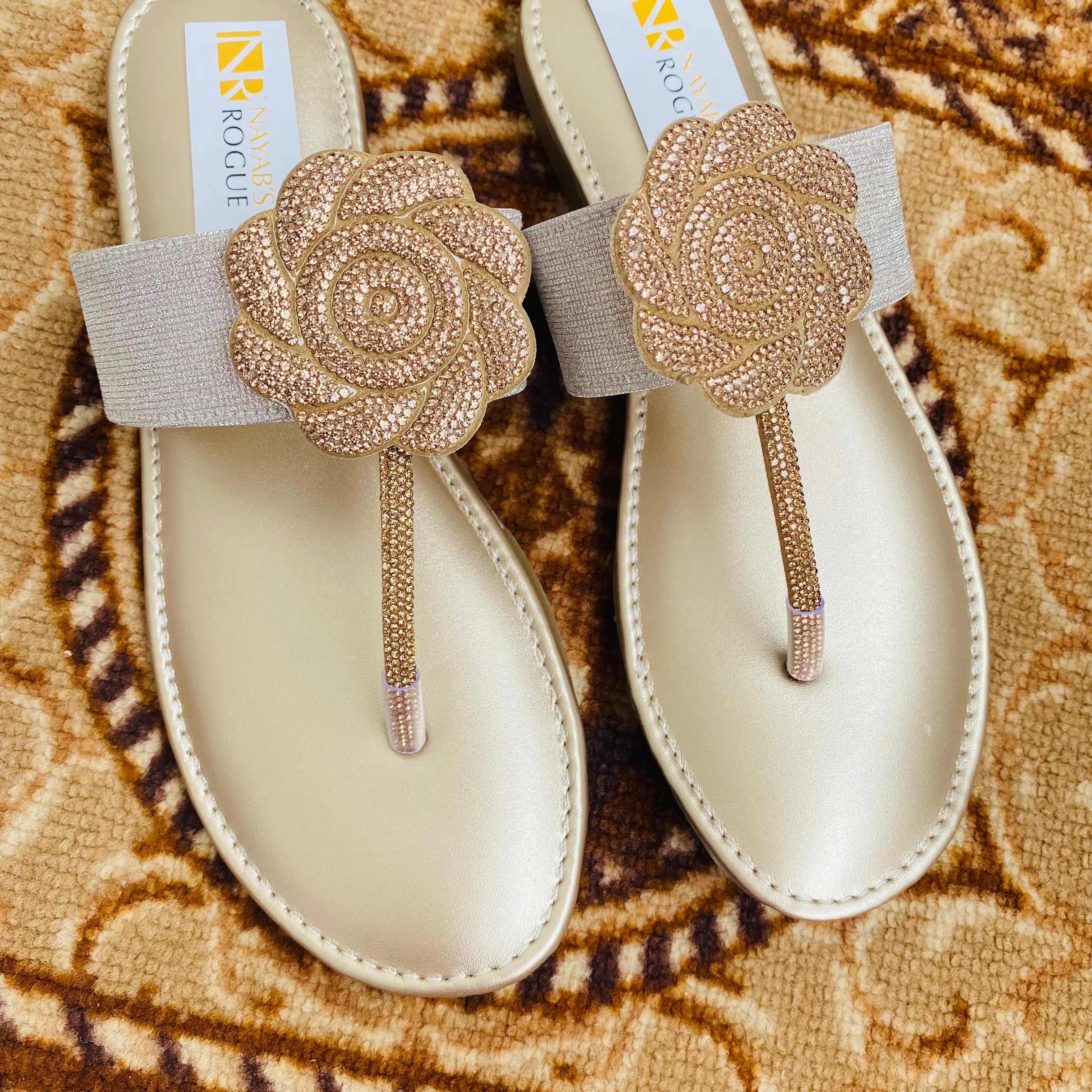 Women Fancy Flat Slider - Cream