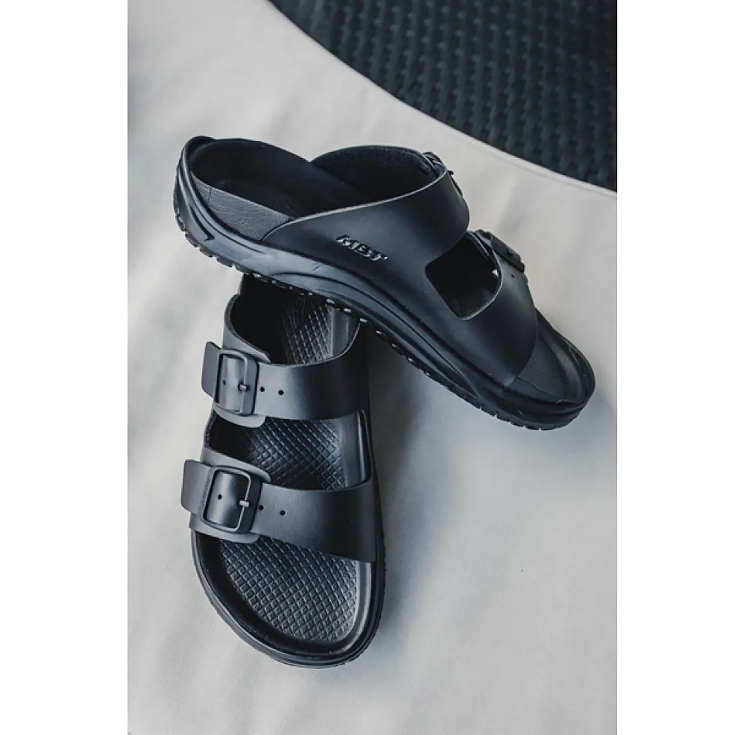 Women's MBT Nakuru Black Synthetic